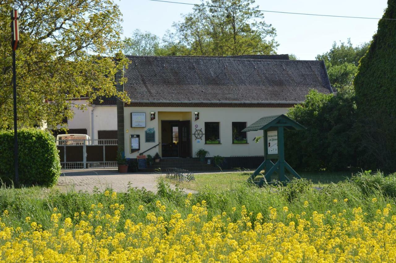 Gaststatte "Zum Fahrmann" Hotel Walternienburg Exterior foto